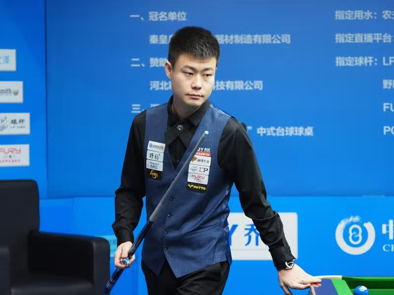 热爱足球的 热爱足球的