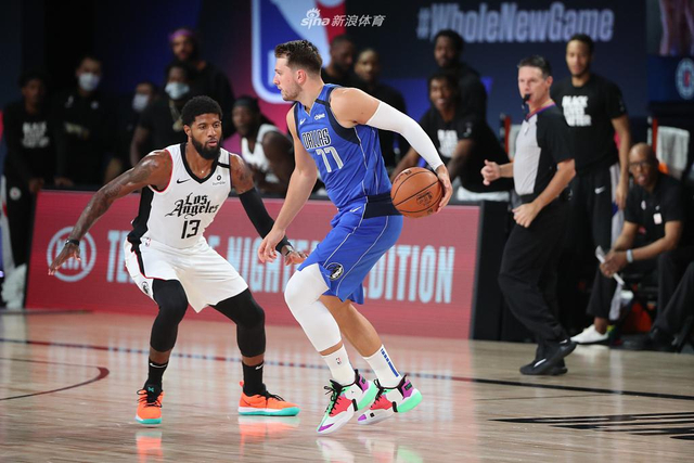 踢进一球 踢进一球