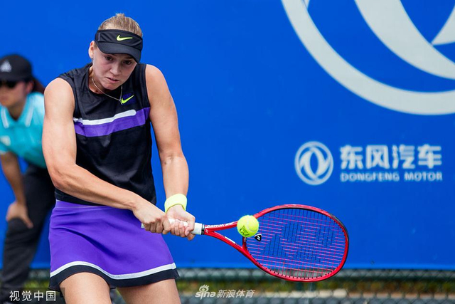 布朗不仅以 布朗不仅以