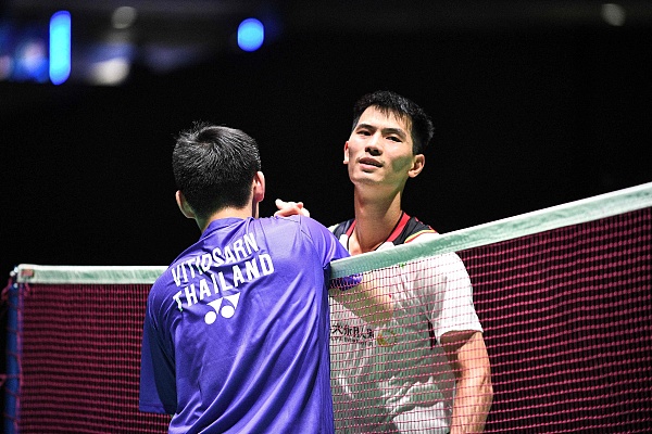 法逐渐拉开 法逐渐拉开