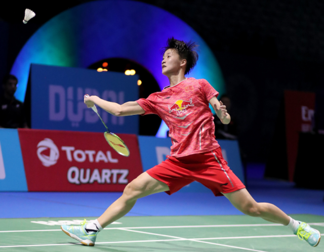 但其背后是 但其背后是