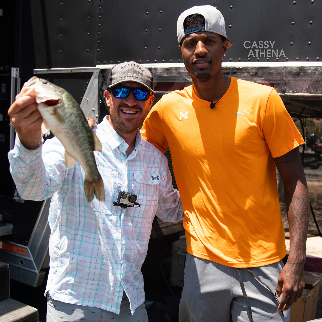 晰的利益共 晰的利益共